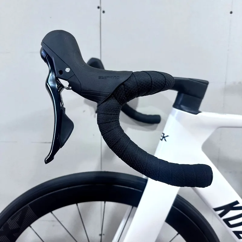T800 Carbon Fiber Aero Road Bike Hydraulic Disc Brake Lightweight Racing Speed Adult Outdoor Competitive Cycling Bicycle