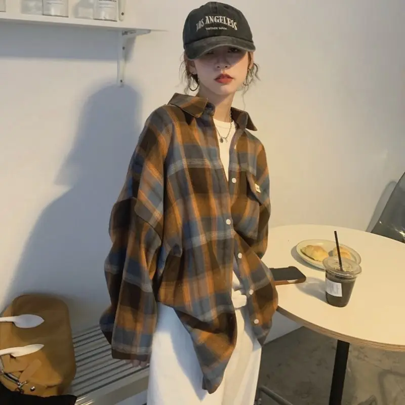 Plaid Coat Shirt For Women Vintage Long Sleeve Loose Blouse Oversize Button Up Shirt Korean Fall Outwear Tops Blusas Mujer