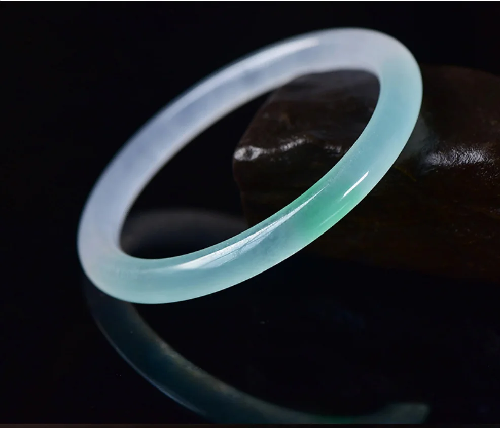 

Newest Top Bangle Floating Flower Quartzite Jade Stone Round Strip Thin White Green Gradient Color Bracelet Fashion Jewelry