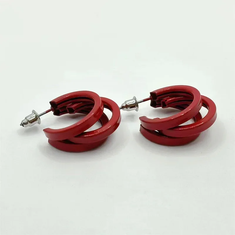 Exaggerate Red C-shaped Drop Earrings Vintage Spray Painting Alloy Gometric Earring for Women Commuting