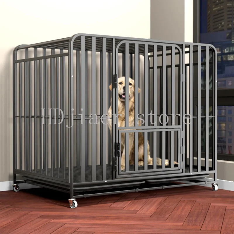 

A universal dog cage suitable for small, medium and large dogs, with a toilet, suitable for both indoor and outdoor use