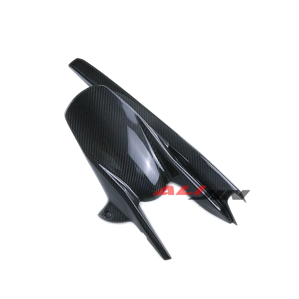 100% ريال جاف ألياف الكربون هدية لهوندا CB650R CBR650R 2019-2023 دراجة نارية الخلفية سلسلة غطاء قطعة من نسيج واقي من الطين الإطارات المعانقة