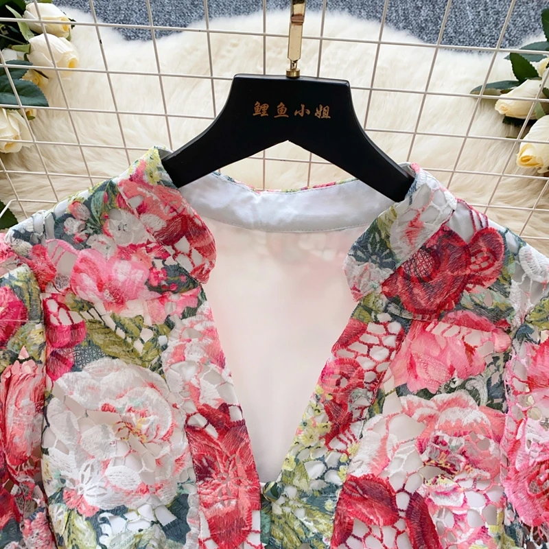 コートスタイル春プリントランタンスリーブドレス女性のための V ネック中空フック花刺繍ライト高級 A ラインスカート