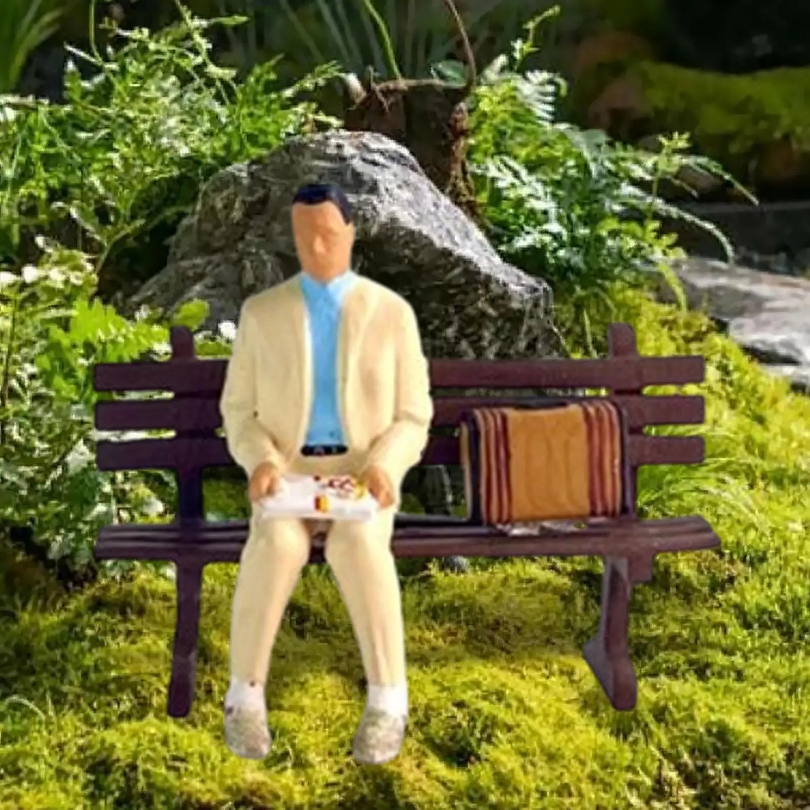 

1:64 Scale Miniature People Figure for Diorama Craft Projects