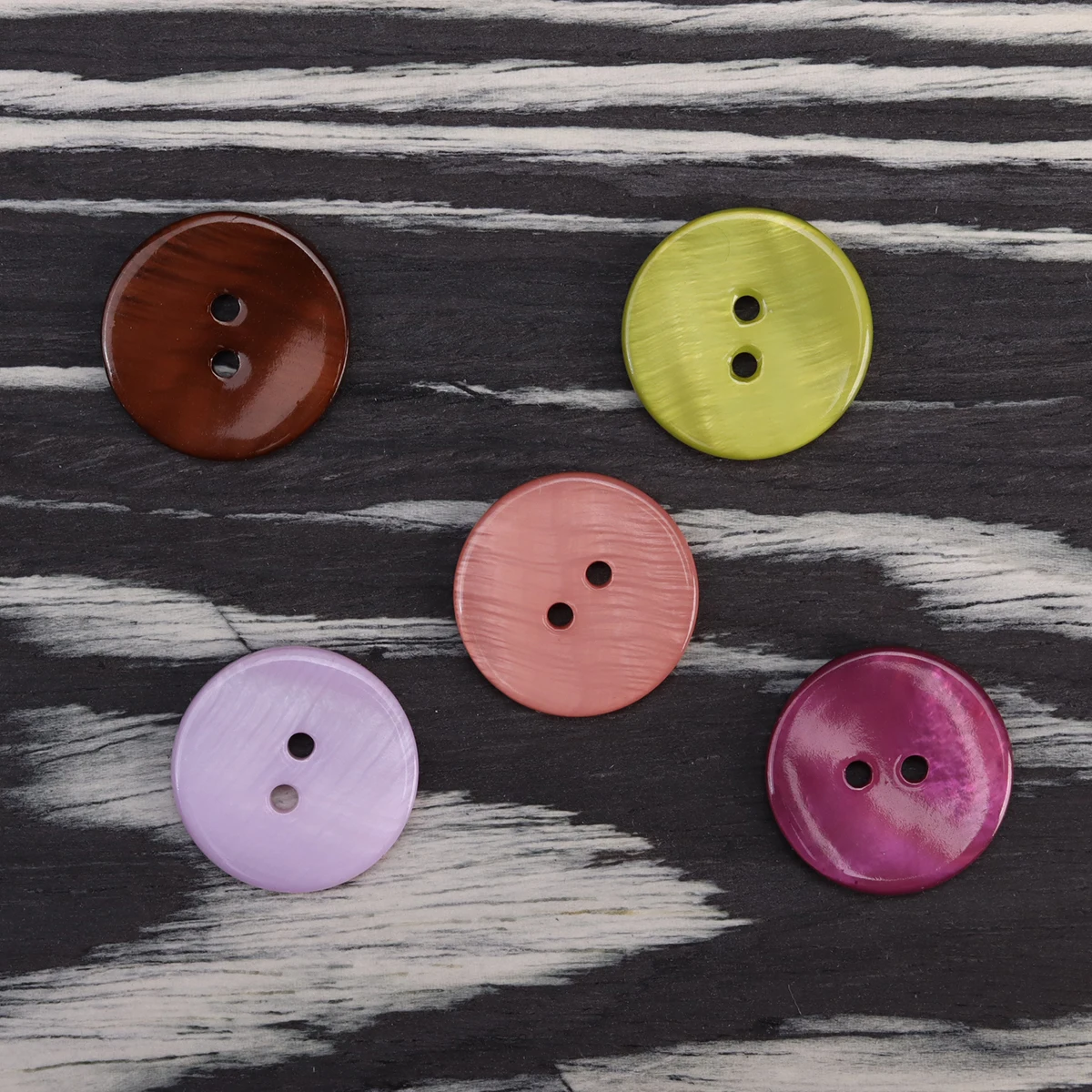 6pcs Colorful Real Shell Made Buttons For Clothing Spring Summer Two Hole Sweater Knitting Accessories Cute Children Knitwear