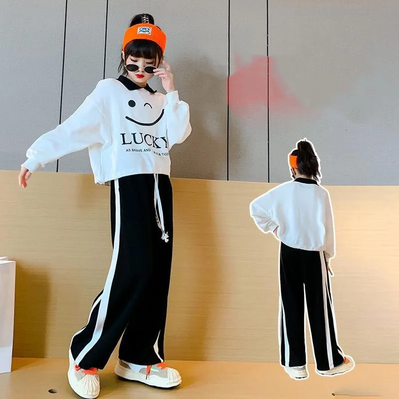 

New Autumn Children Sports Suit Korean Long-Sleeved T-shirt 2Pcs Outfits Girls Casual Pants Sets Teen Tracksuits Child for 5-14Y