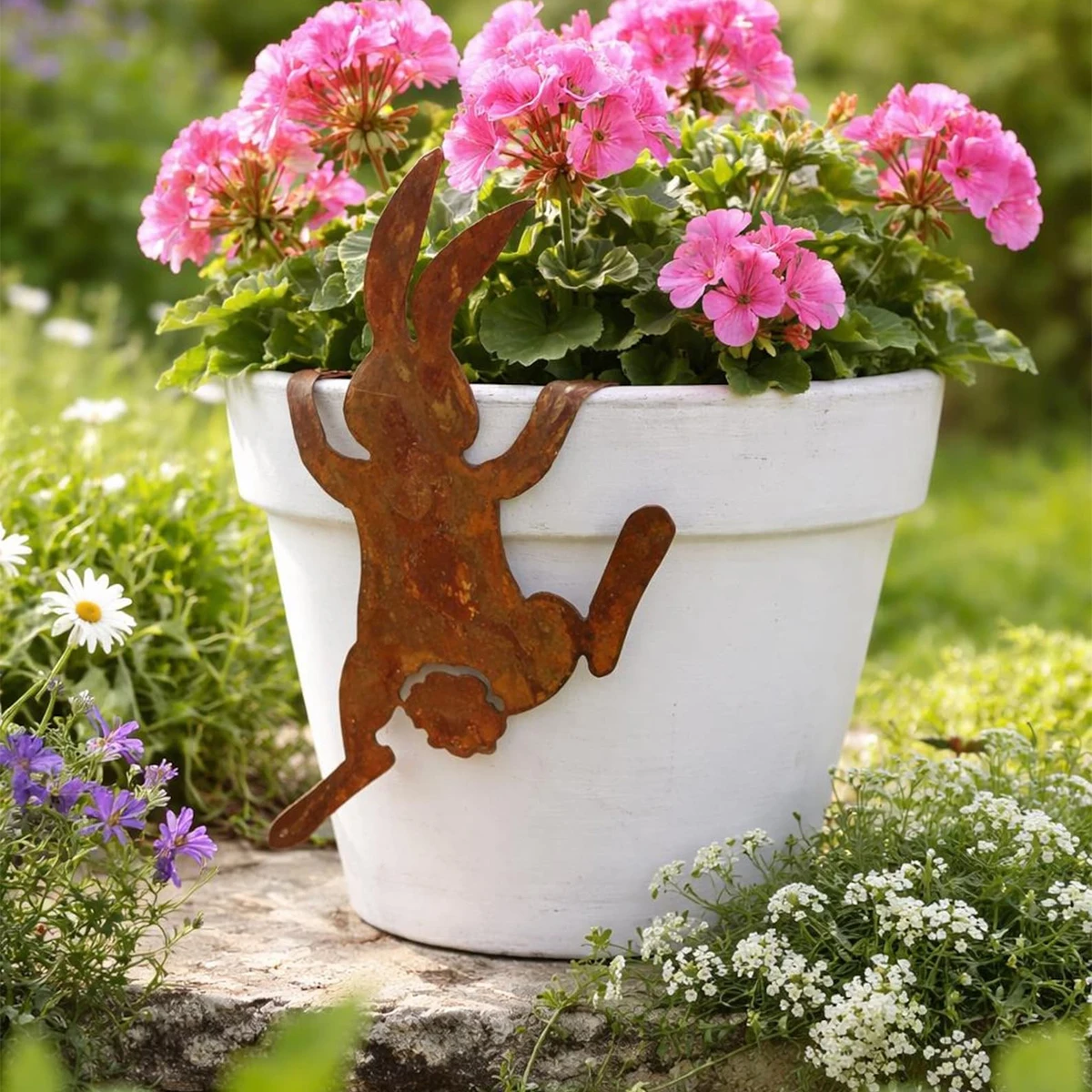 Rusty Metal Rabbit Statue, Foldable Hanging Metal Decoration, Outdoor Garden Art, Versatile Placement, Easy to Install, Perfect Home Landscape Gift