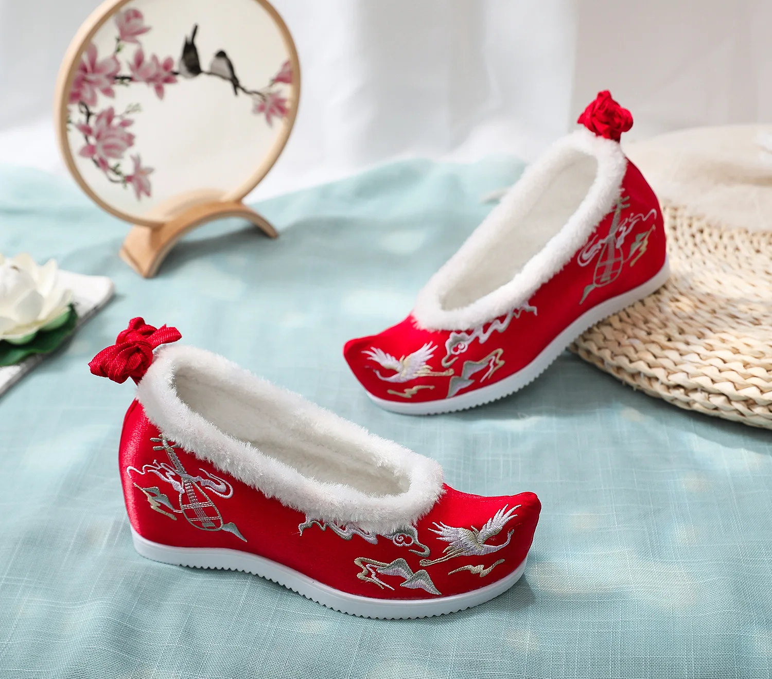 Embroidered Hanfu Shoes Women Internal Increase Ancient Fairy Shoes Chinese Style Lace-up Cloth Hanfu Shoes