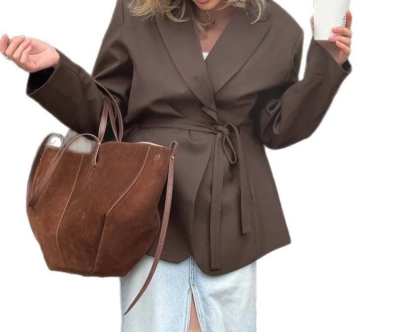 Рисунок 5 - Женская одежда, осень 2024