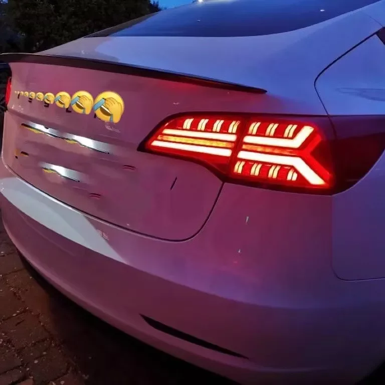 

UK Version RHD Wholesales Full Led Tail Light Tail Lamp for Te-sl-a Mode 3 Model Y 2017-2021 1077397-00-G 1077398-00-F