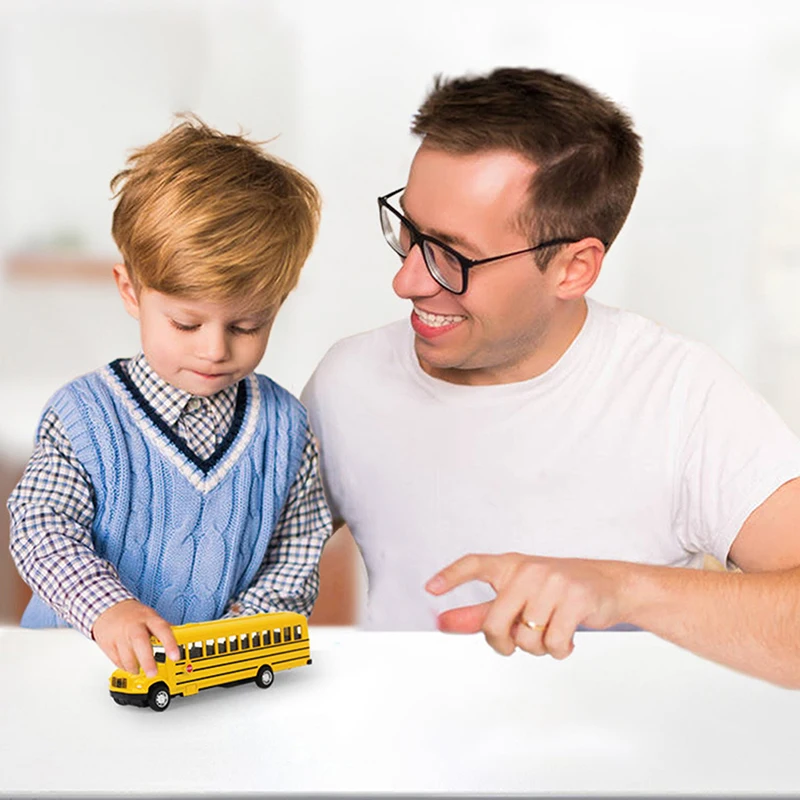 

Mini Alloy Inertial School Bus Model - Pull - Back Toys - Ideal for Children's Birthday Gifts
