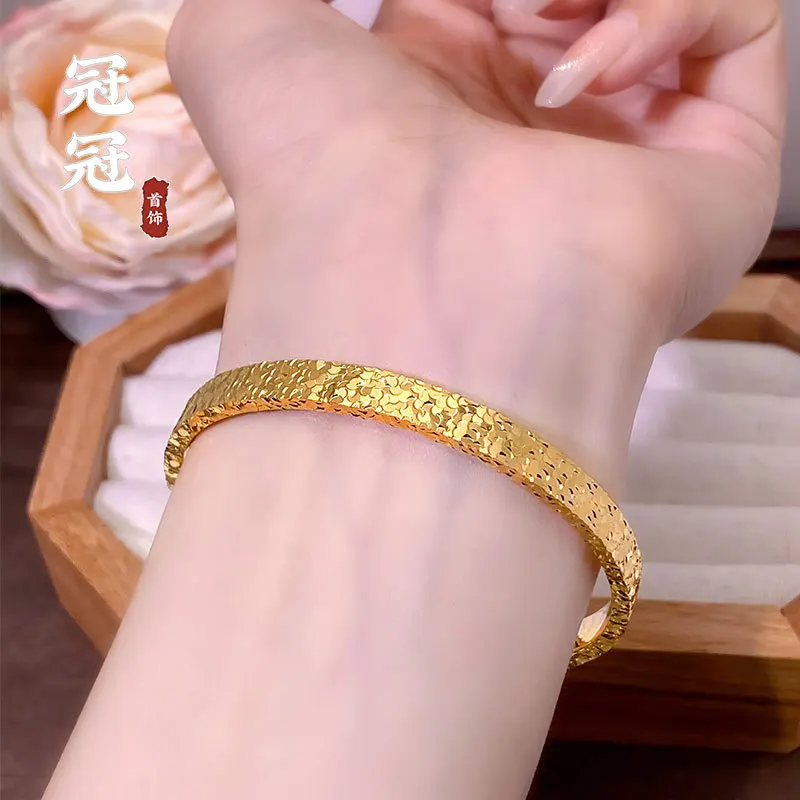 2026 Sparkling Three Sided Hammered Bangle Bracelet For Women Wedding Party Wear High Color Retention Brass Gold Plated Cnc Fine