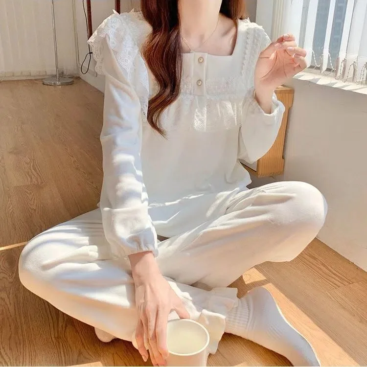 

New Pajamas Autumn Winter Velvet Flannel Sleepwear Trouser Suit Elegant French Palace Style Nightwear Pyjama Sweet Lace Homewear