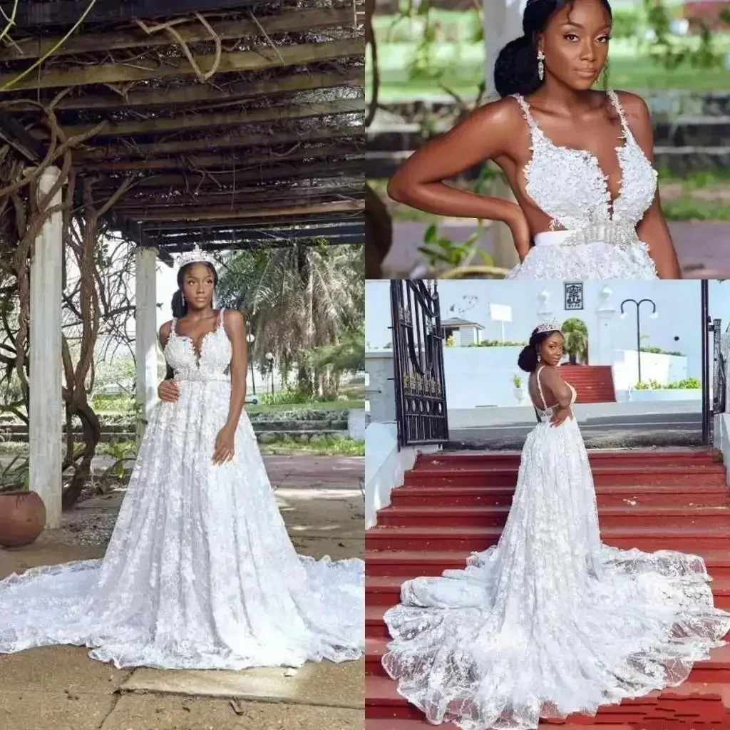 カスタマイズされたアフリカ風アラビア風ストラップ付きスパゲッティレースウェディングドレス、カットアウトサイド、フルレースアップリケ、ロングスイープトレイン、ウェディングドレス