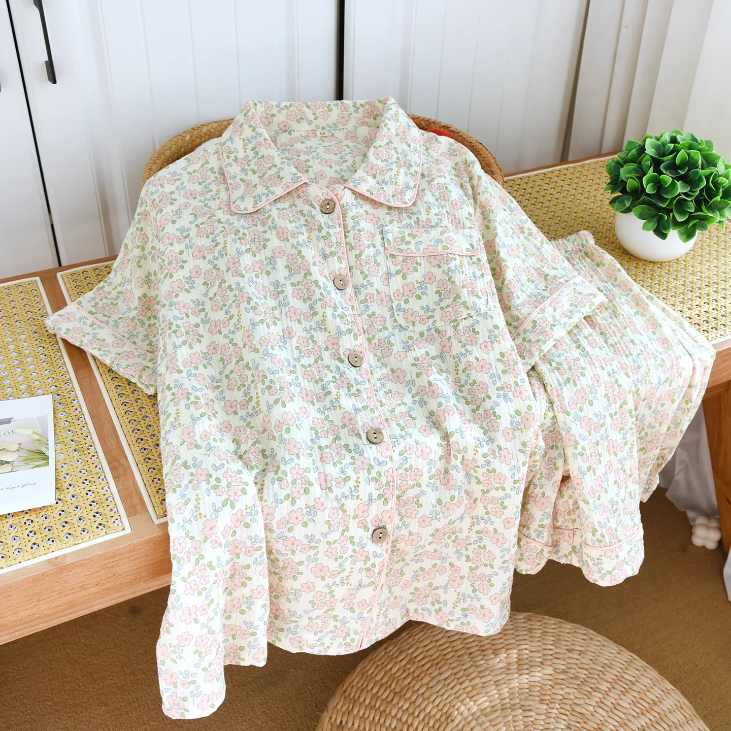

Cotton Gauze Women Pajamas Short Sleeve Shorts Sleepwear Female 2 Piece Set Nightwear Lady Pyjamas Loungewear