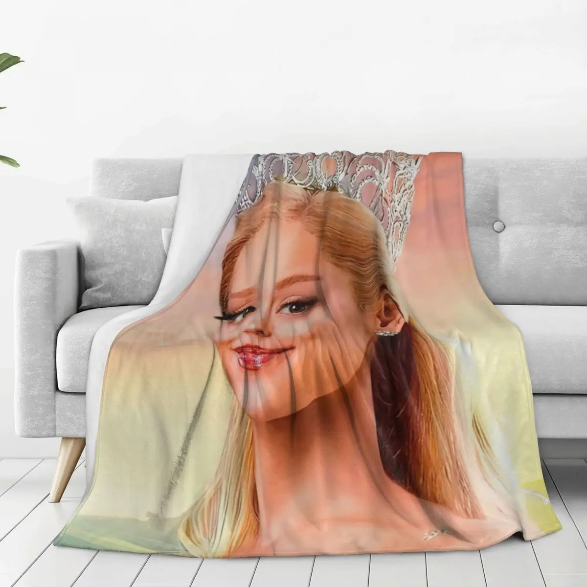 Wicked Glinda Elegant Good Witch Movie Flannel Blanket Super Warm Throw Blanket for Couch Chair Airplane Travel Sofa Bed Cover