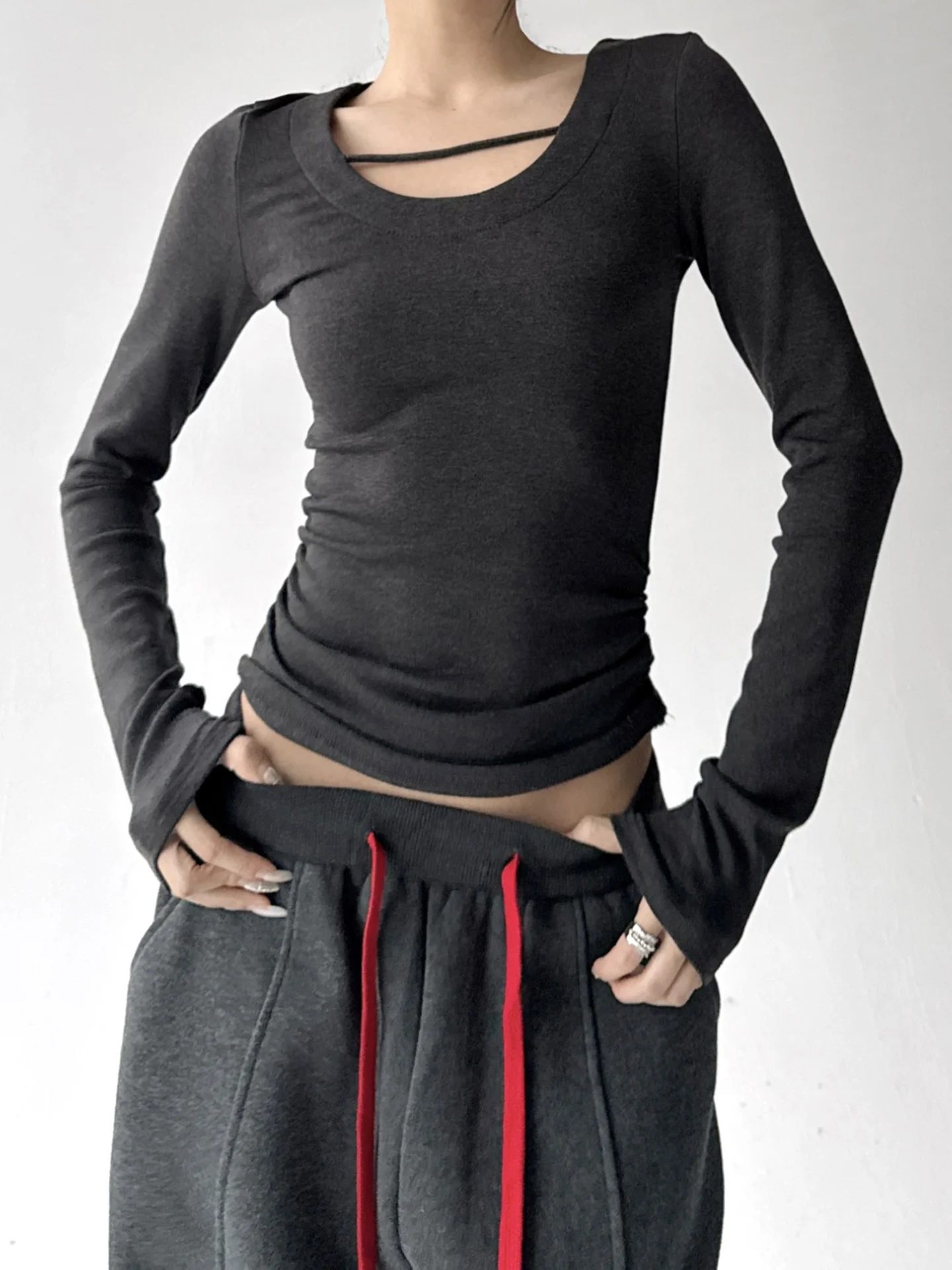 Damen Long Sve Fce Lined U Ne Slim Fit Base irt Korean Sle Faionable Casual Top für Herbst Winter