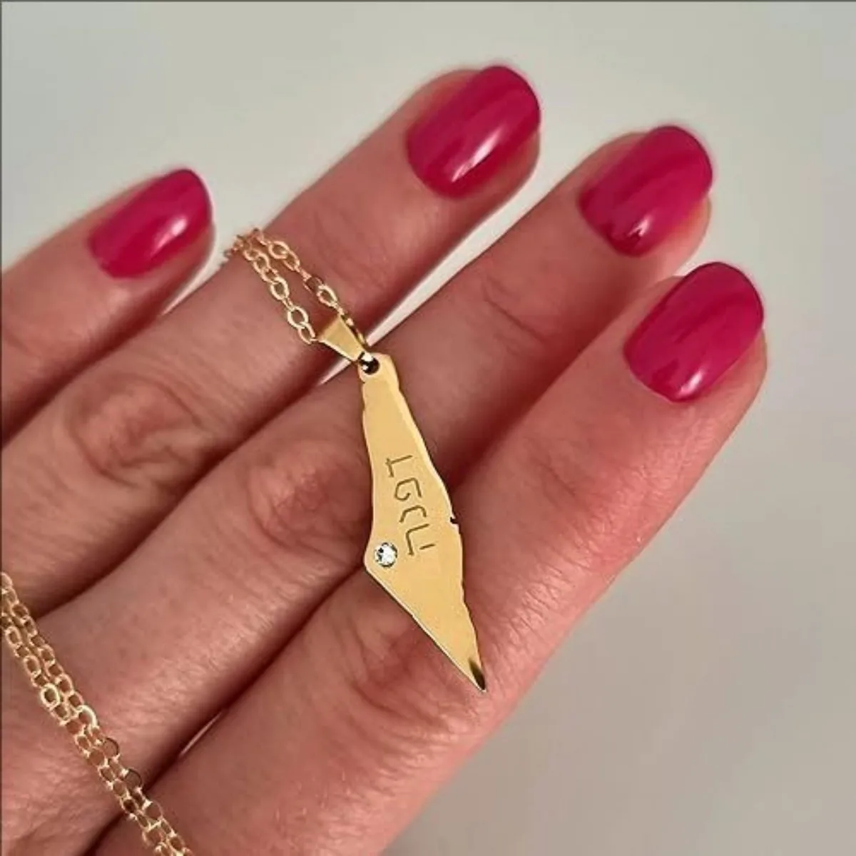 

Personalized Gold Israel Map Necklace Pendant Necklace Hebrew Engraved Text Jewish Jewelry Jewish Gift