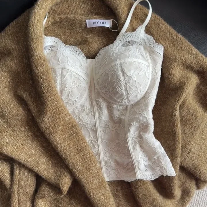 Lace sling vest, women's underwear with chest pad integrated 2026 new inner and outer bottoming bra