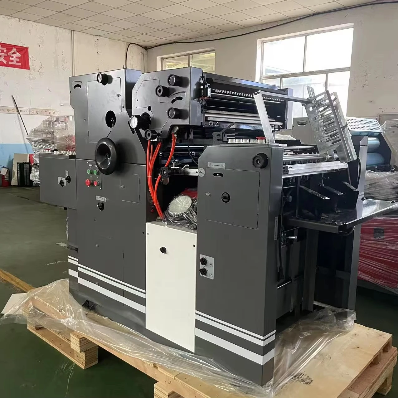 HT62IISP Automatic 2-Color Flatbed Offset Printer Pneumatic Double Color Offset Printing Machine