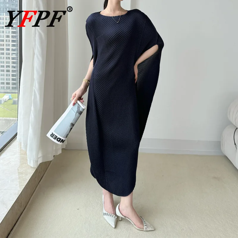 

YFPF 2026 Модное женское платье в стиле Мияке с плиссировкой и рукавами «летучая мышь», однотонное, свободное, повседневное, длинное, весенняя новинка