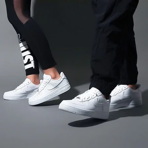 Nike Original White Air Force 1 07 Low in Fashion Shoes Herren atmungsaktives Brett Casual Schuhe 12 Hauptverkäufe Nike Herrenschuhe - №12