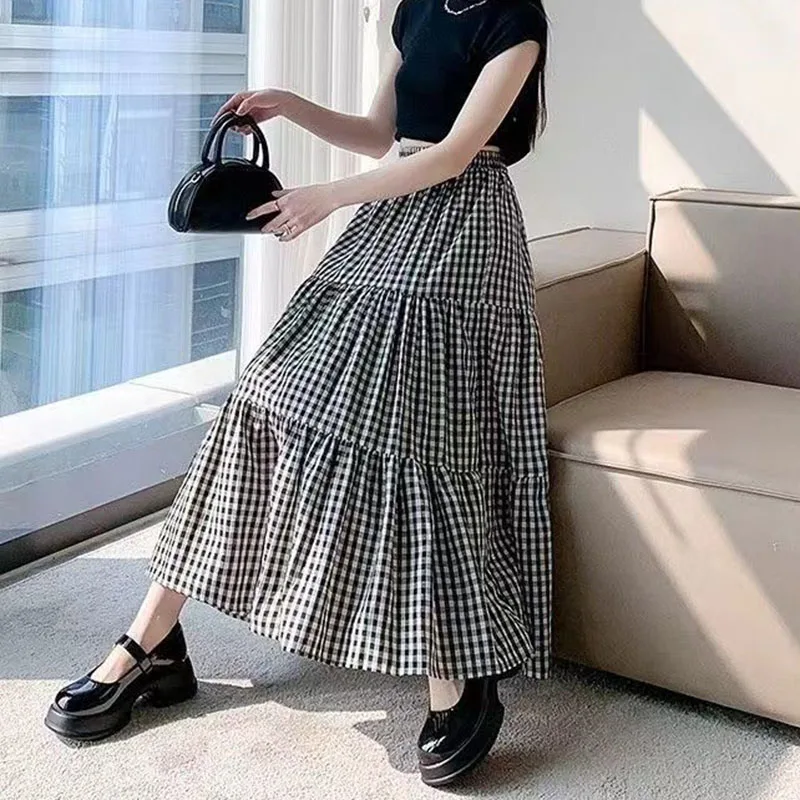 Summer Black White Plaid Skirts Women Korean Temperament Fashion Long Skirt Ladies Casual High Waist Fold Student A-Line Skirts