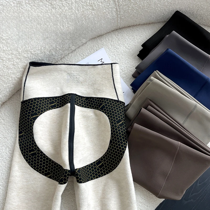 الخريف الشتاء زائد المخملية طماق المرأة مثير نحيل الورك رفع اليوغا السراويل امرأة عالية الجودة الرياضة القرش الجلد اليوغا طماق