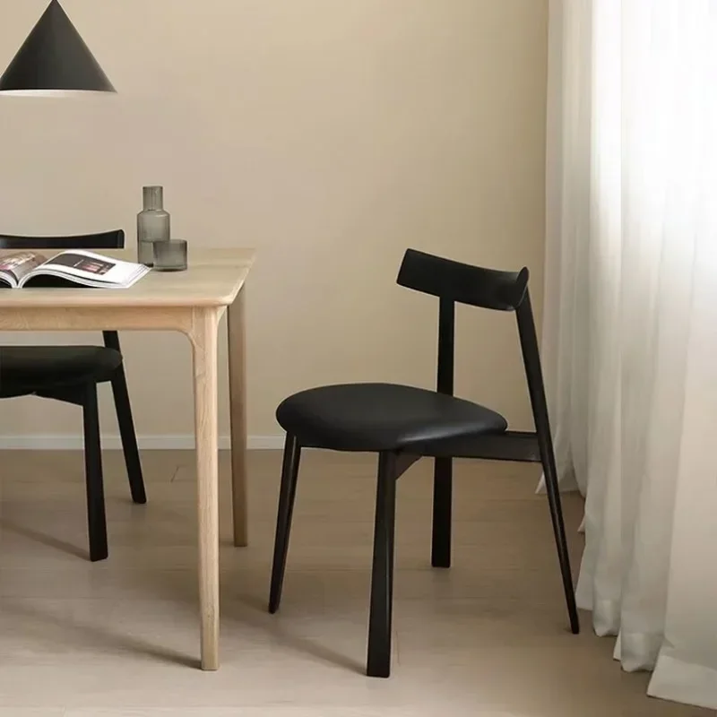 Nordic solid wood dining Darth Vader chair Modern simple household light luxury small apartment hotel restaurant table chair