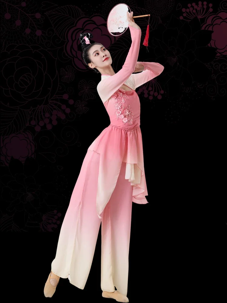 زي الرقص الكلاسيكي العائم للإناث ، jiaosho Yangge ، رقص المعجبين ، زي ممارسة الرقص الصيني للنساء ، أداء المسرح