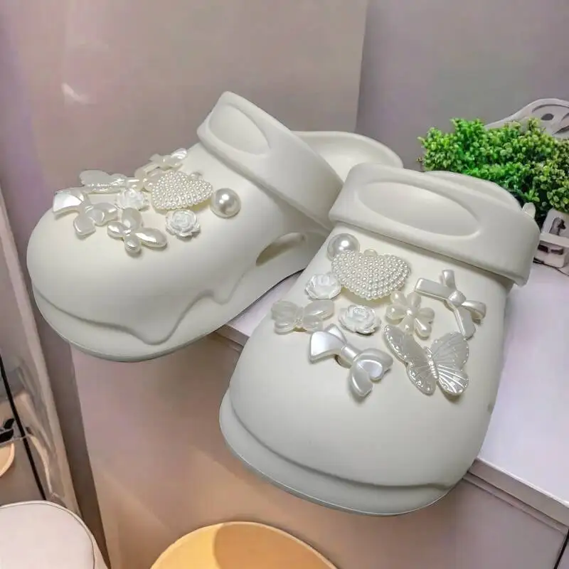 Ensemble complet de breloques papillon blanc pur pour chaussures trouées, bricolage, accessoires de créateur, décoration de chaussure de jardin, cadeau pour fille, nouveau, offre spéciale, 2024