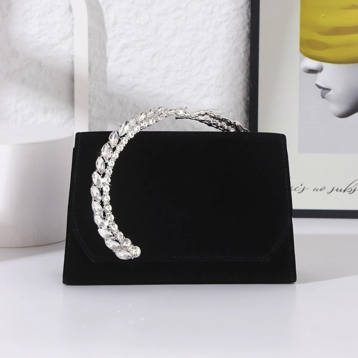 

Pure Black Velvet Square Clutches For Women Fashion Fine Diamond Handbags Wedding Party Charm Evening Bags Ladies Shoulder Bag