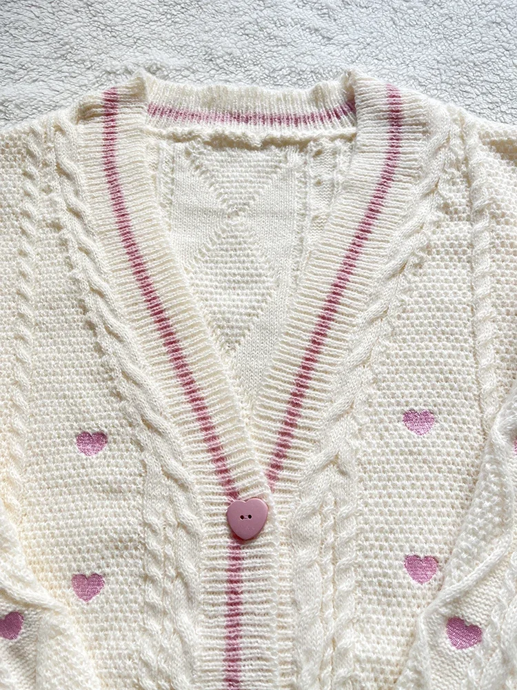 سترة عاشق مع زر القلب الوردي شارة مطرّزة لينة محبوك سترة مريحة عاشق عصر TS Merch TayTay هدية عيد الحب #3