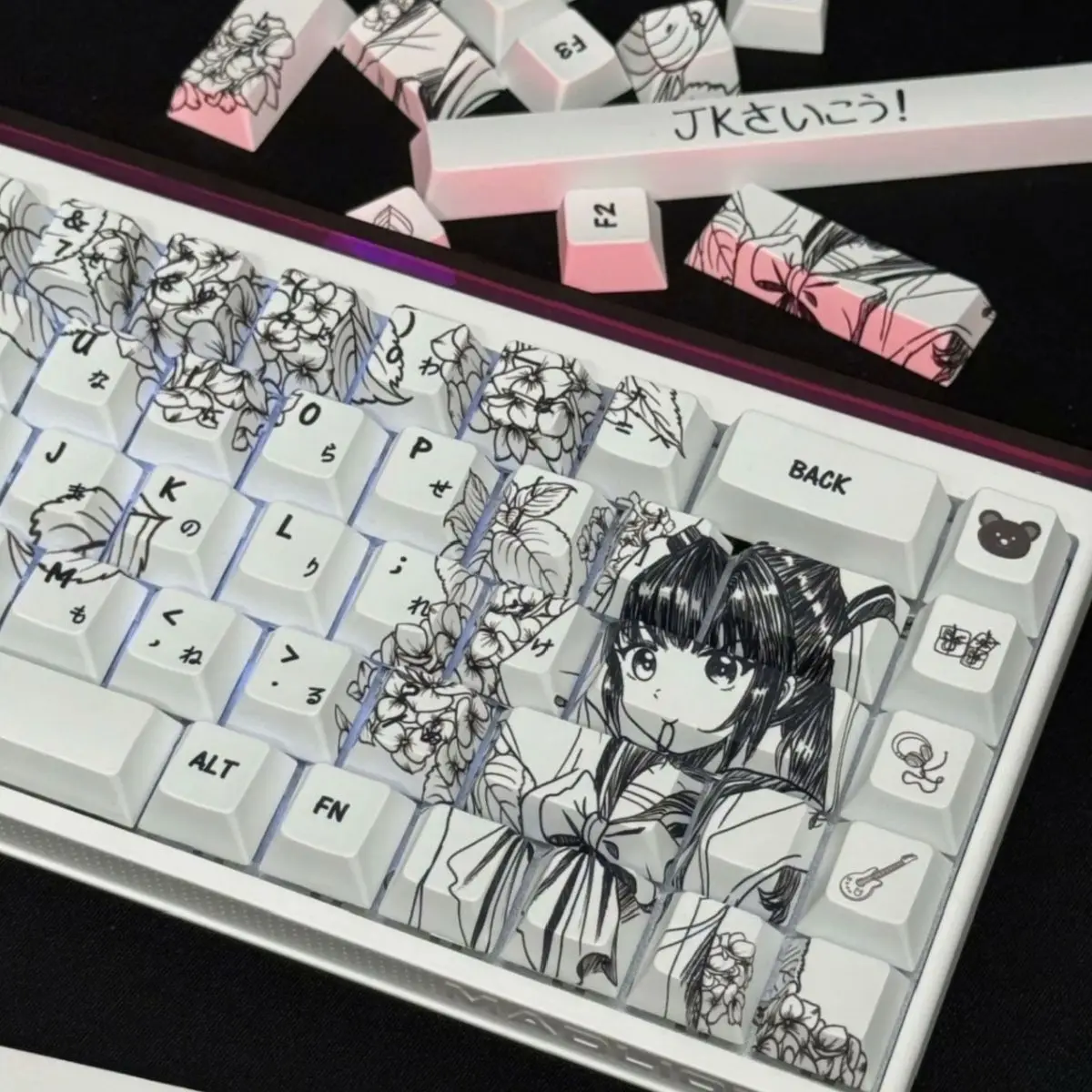 135 Keys JK Girl Keycaps PBT Cherryl High Quality PBT Animation Game Office Keycap for Mechanical Keyboard Made68 G87 F98