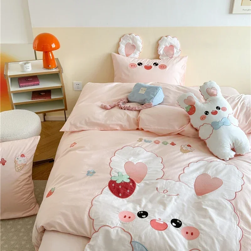 

Pink Cute Strawberry Rabbit Applique Girl Bedding Set 40S Washed Cotton Soft Cozy Single Duvet Cover Set Bed Sheet Pillowcases