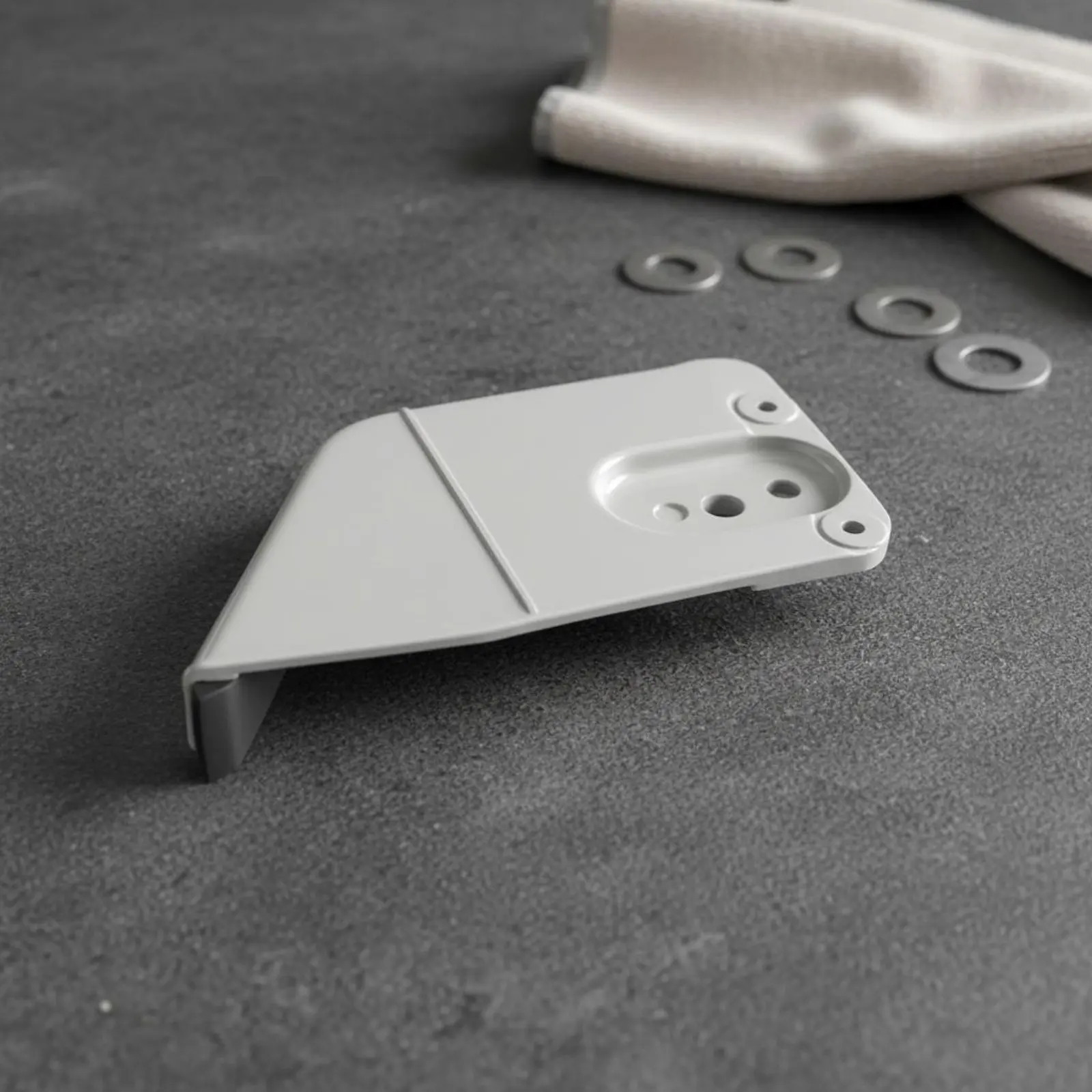 

MS381 Chainsaw Side Cover Long-Lasting Chainsaw Brake Plate Right Side Power Tool Parts High Quality Wear Resistant