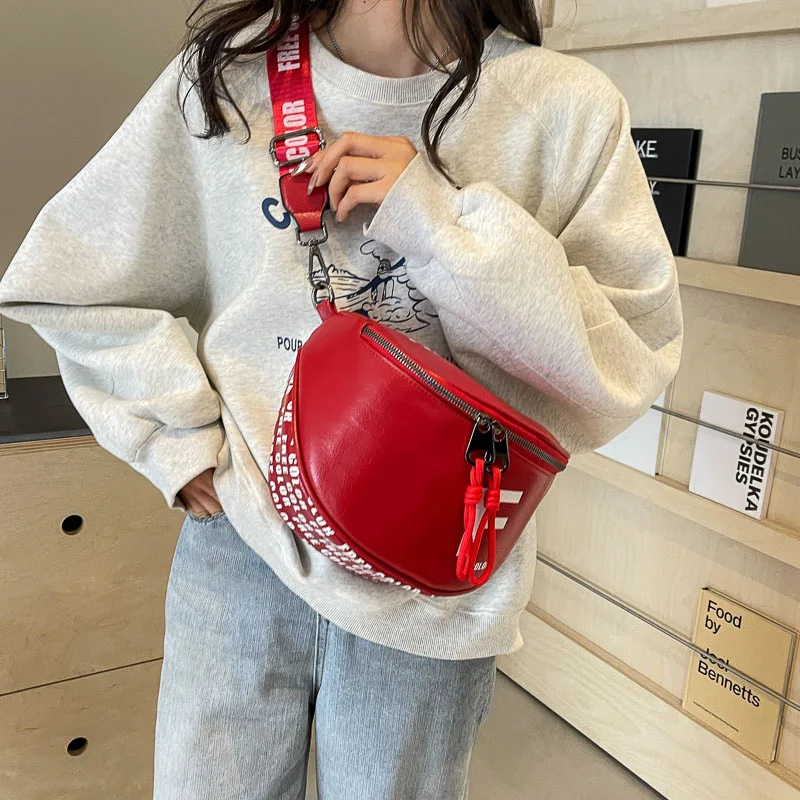 2024 Fashion Women\'s Chest Bags Street Trend Waist Bag Soft PU Leather Half-moon Fanny Pack Large Capacity Casual Crossbody Bag