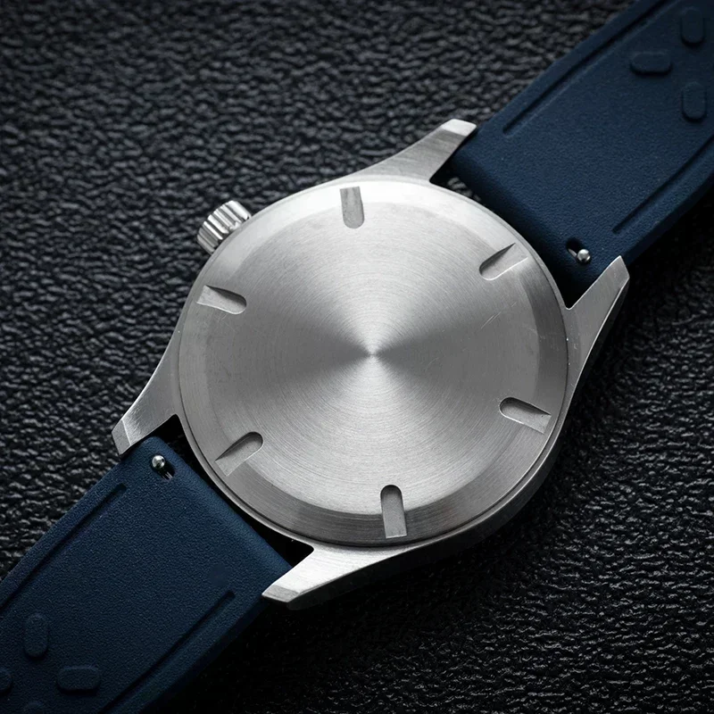 Reloj de cuarzo MYSTERIOUS CODE ML10 VH31 segundo movimiento de barrido 316L revestimiento arenado zafiro BGW9 luminoso 100m resistente al agua