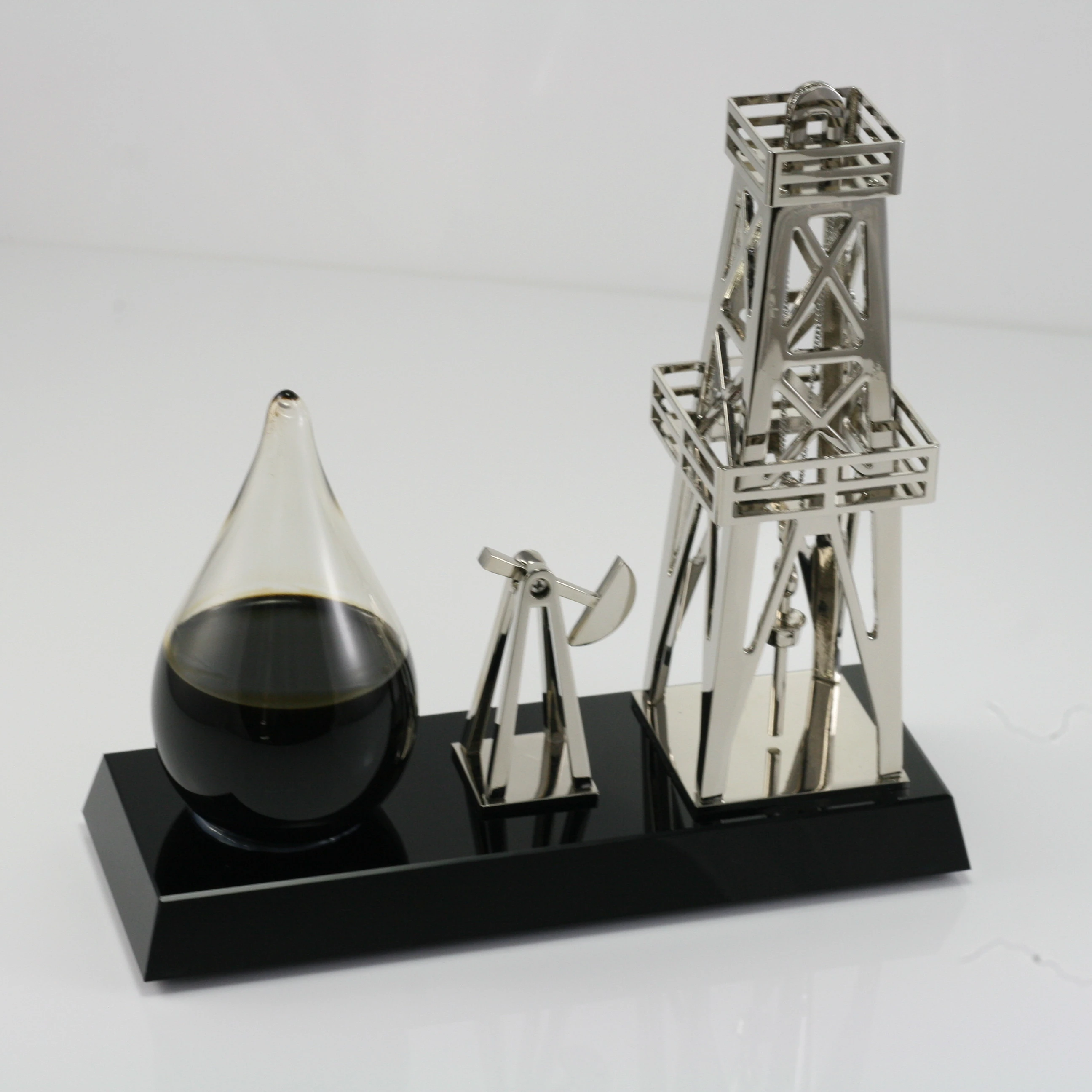 New design golden petroleum equipment gift crystal oil rig model gift CL134