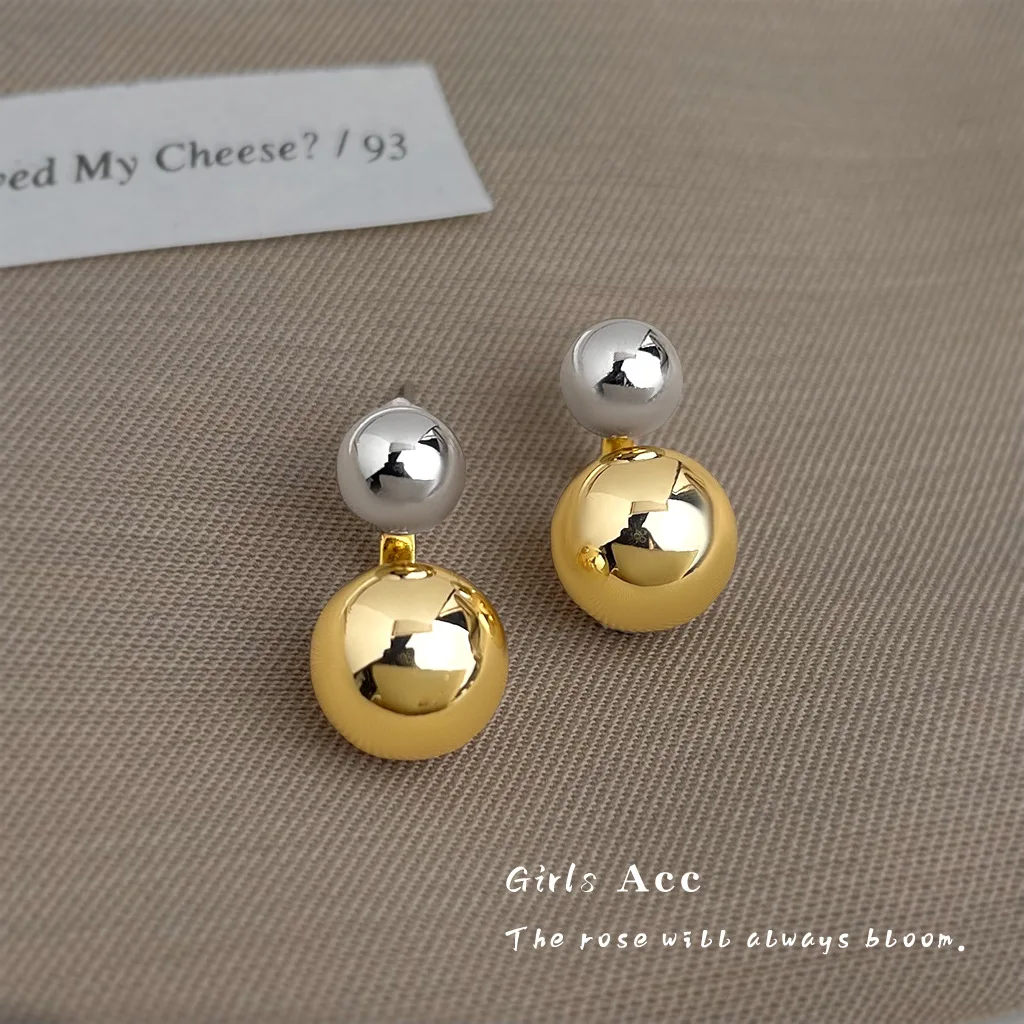 

Two Ways To Wear Two Tone Fashion Bead Earrings Old Money Style Minimalist Luxury Advanced Temperament Commuter Dangle Earrings