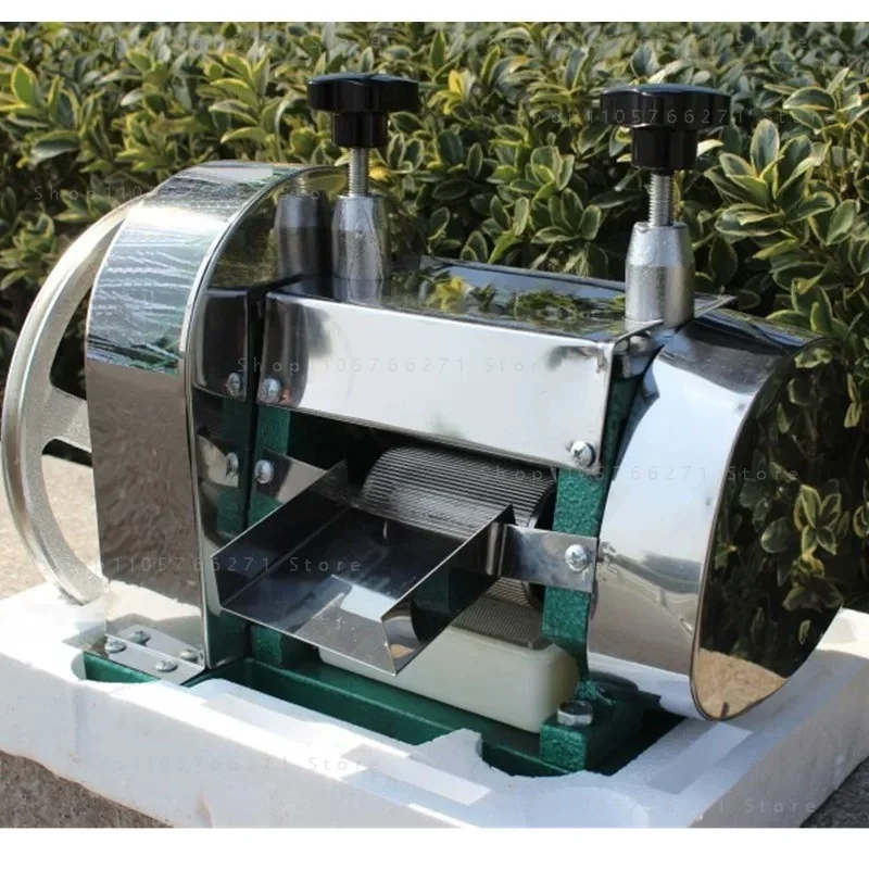 Hand-cranked Sugarcane Juicer  Hand-operated Press Sugarcane Machine  Desktop Stainless Steel Juicer