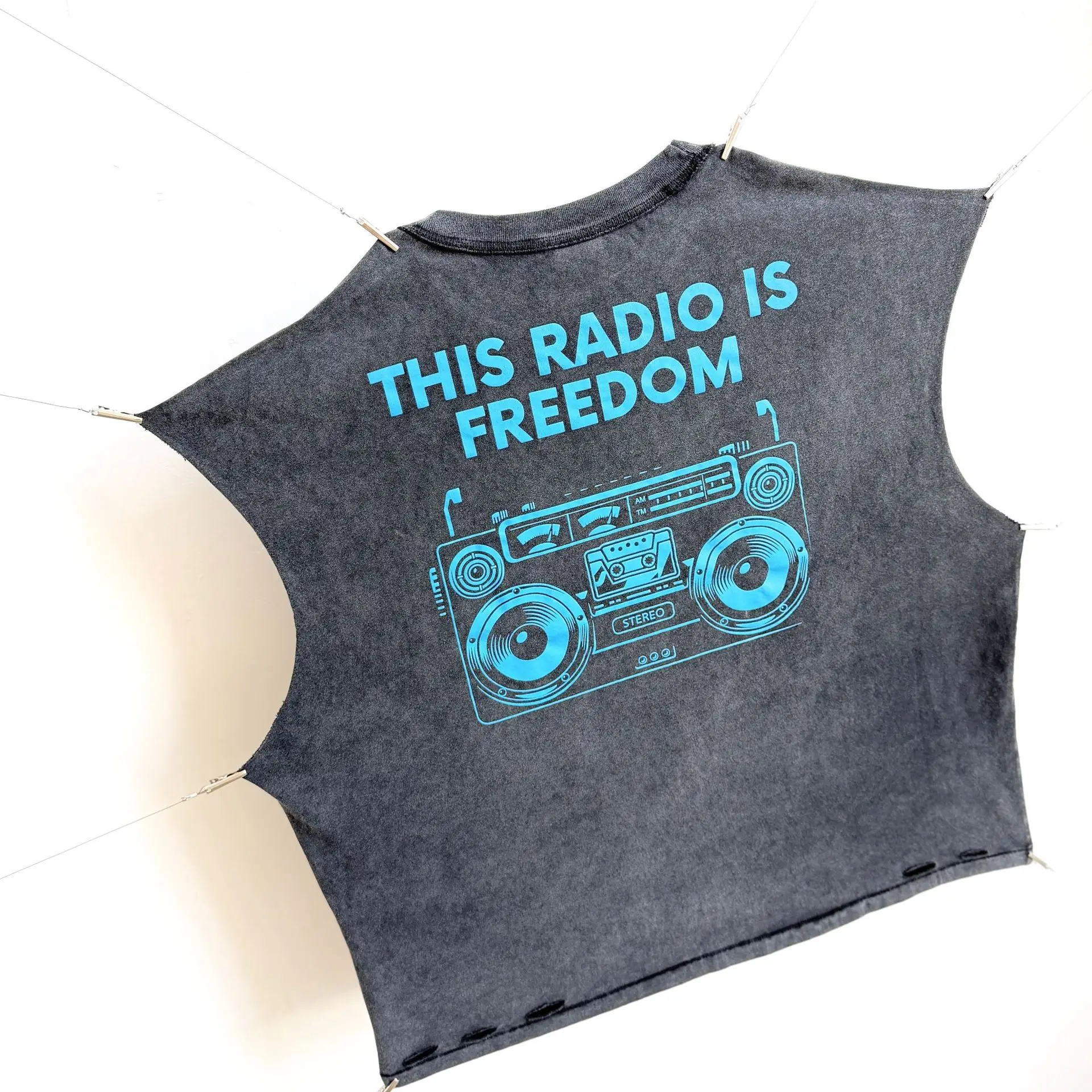 New Men Tee Shirts Saint Freedom stereo Ripped KLF Vest Top Hip Hop Skateboard Street Cotton Tee Tank Tops Dog punk #A349