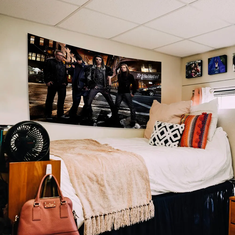 Deutsch Rockband Poster gedruckt Wandbehang Wandteppiche Tokio Hotel Bedcrop Hintergrund Stoff Wohnkultur