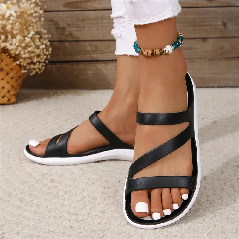 2024 New Summer Style Fashionable Comfortable Lightweight and Casual Flat-heeled Soft-soled Beach Sandals and Slippers