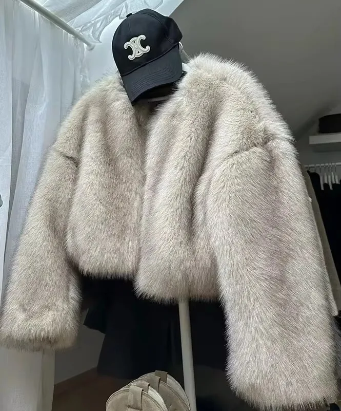 Women Faux Fox Fur Coats Casual Jackets color tipped O Neck Long Sleeves Open Stitch Loose Office Lady Street Wear 2025 Winter
