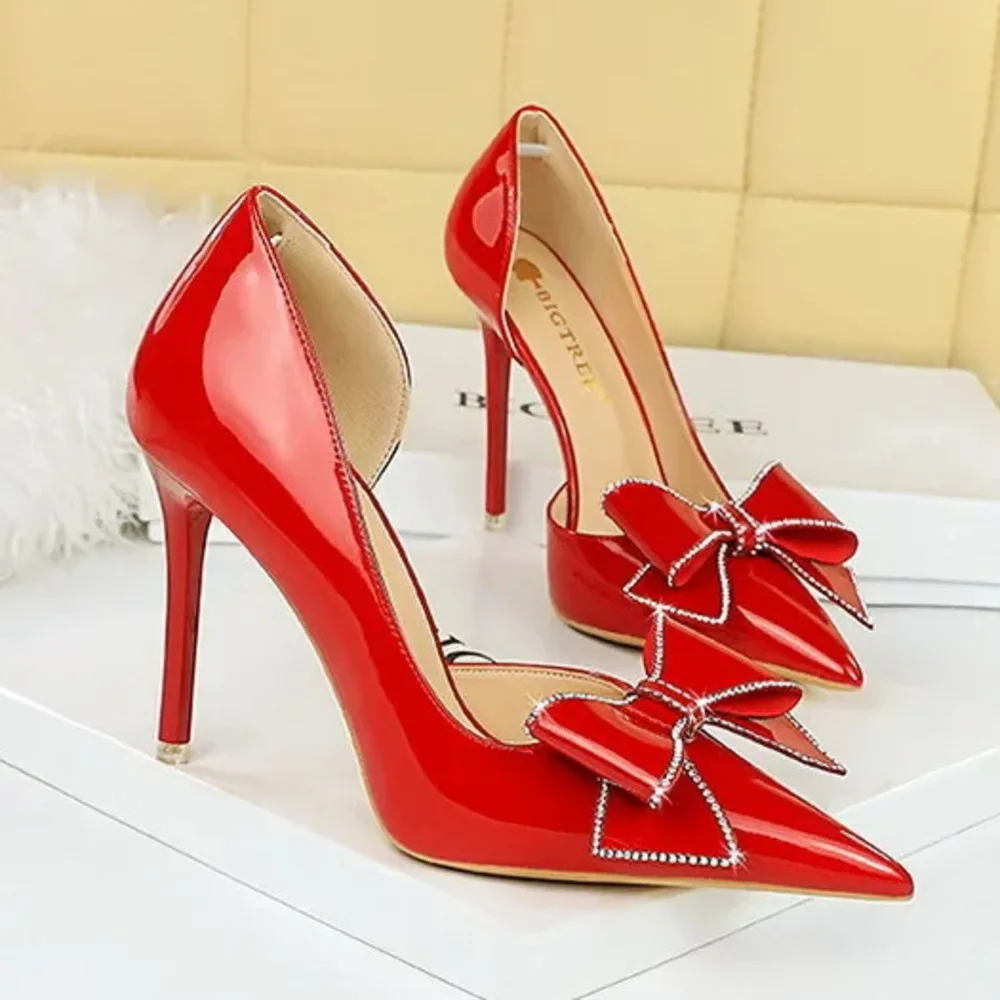 Ladies Pumps Shoese Style Middle Heels Banquet Women's Side Hollow Shallow Mouth Sharp Rhinestone Bow High Heel Single Shoes