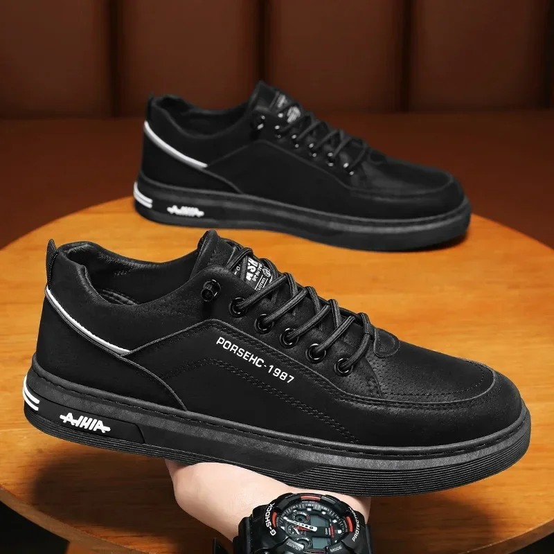 2025 Autumn Men's New Breathable Work Safety Shoes Trendy Casual Sports Shoes Versatile Board Shoes for Motorcycle Riders view 4