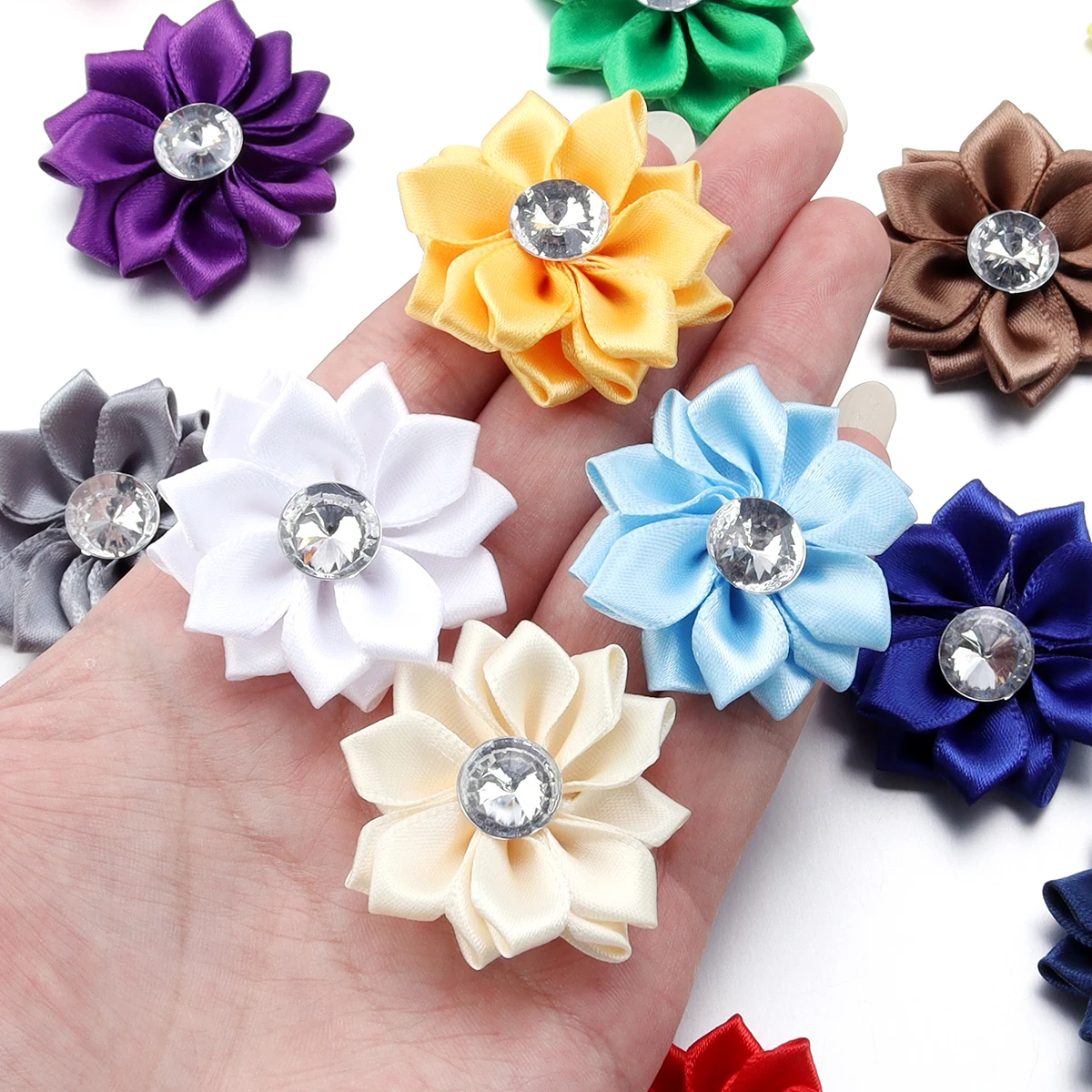 20Pcs/lot Mini Satin Ribbon Flowers 4cm Multicolor Rhinestones Handmade Flower for DIY Hair Clip Clothing Decoration Accessories