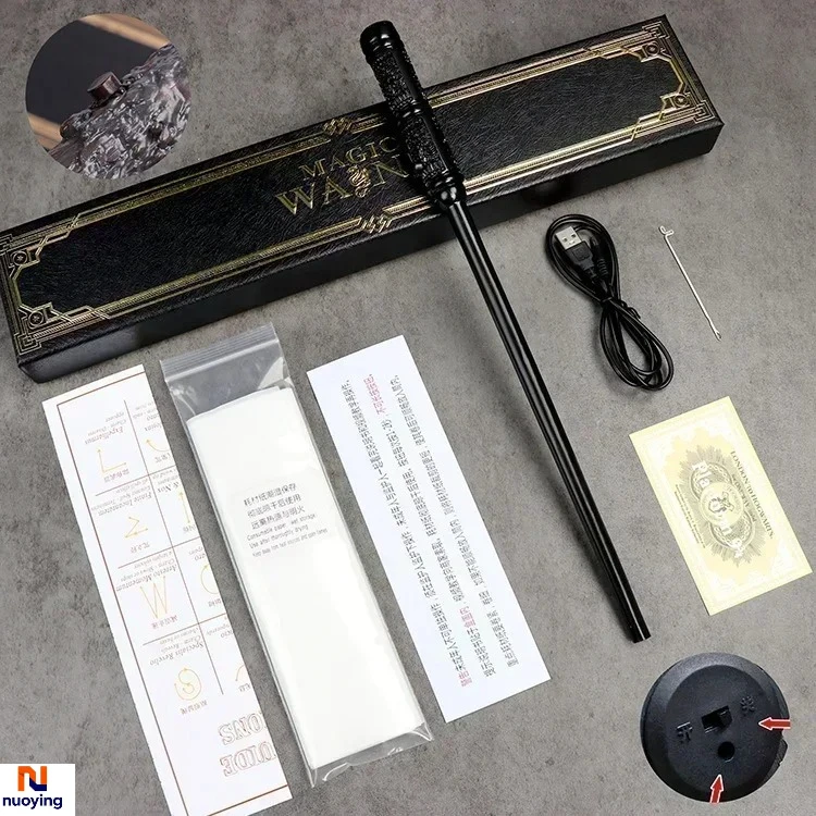 Beast Kingdom Wizard Magic Wand met vuurspuwende effecten, gloeiende cosplay-accessoire, Halloween- en kerstspeelgoed