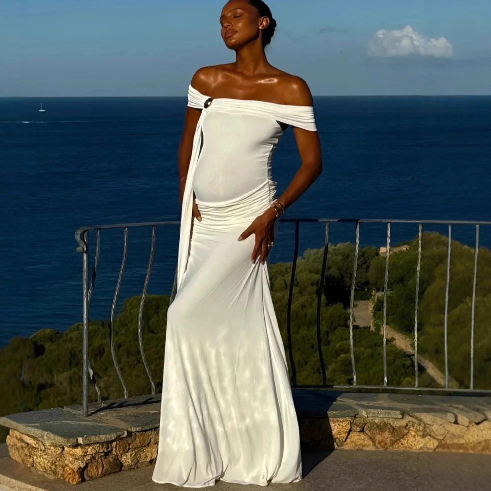 

2025 New Fashionable Backpack Hip Dress Women Summer Sexy And Elegant Solid Color Pleated One Shoulder Dresses For Women